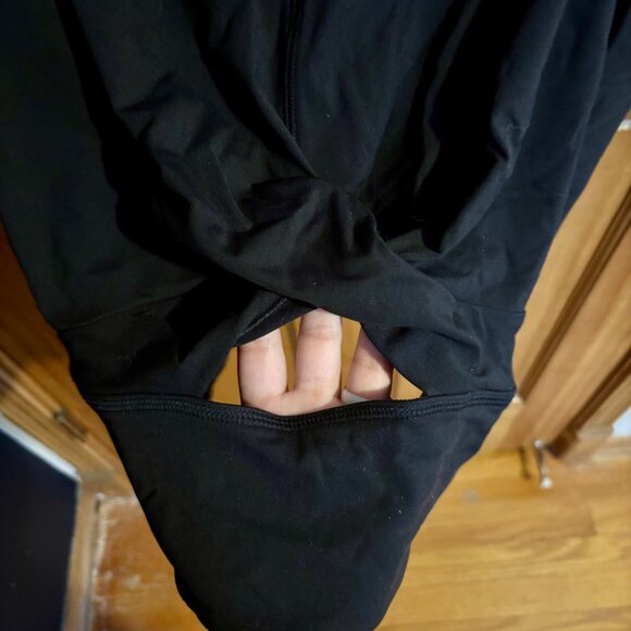 Calia Crop Cutout Tank - Picture 2 of 4